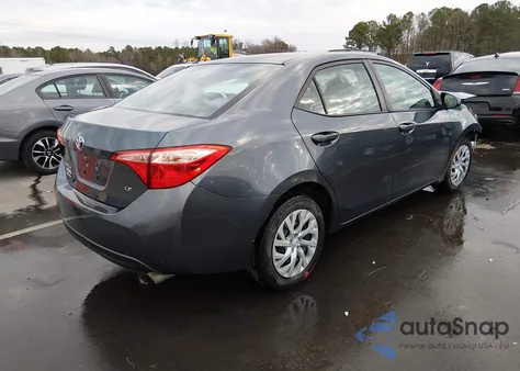 2018 Toyota Corolla Le z USA, uszkodzony, nr VIN 2T1BURHE4JC083568